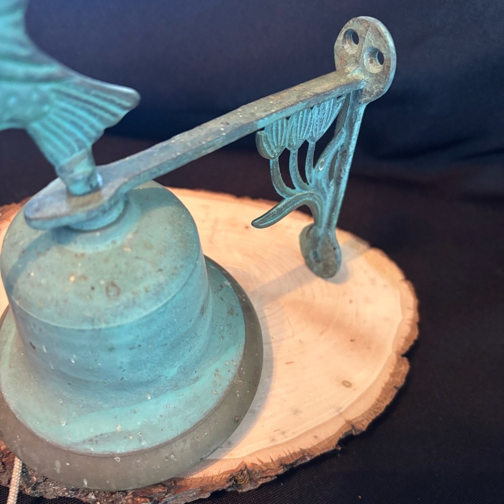 Vintage Decorative Hummingbird Bell - Picture 4 of 7